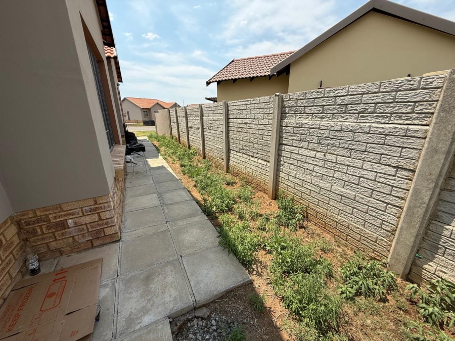 3 Bedroom Property for Sale in Waterkloof North West